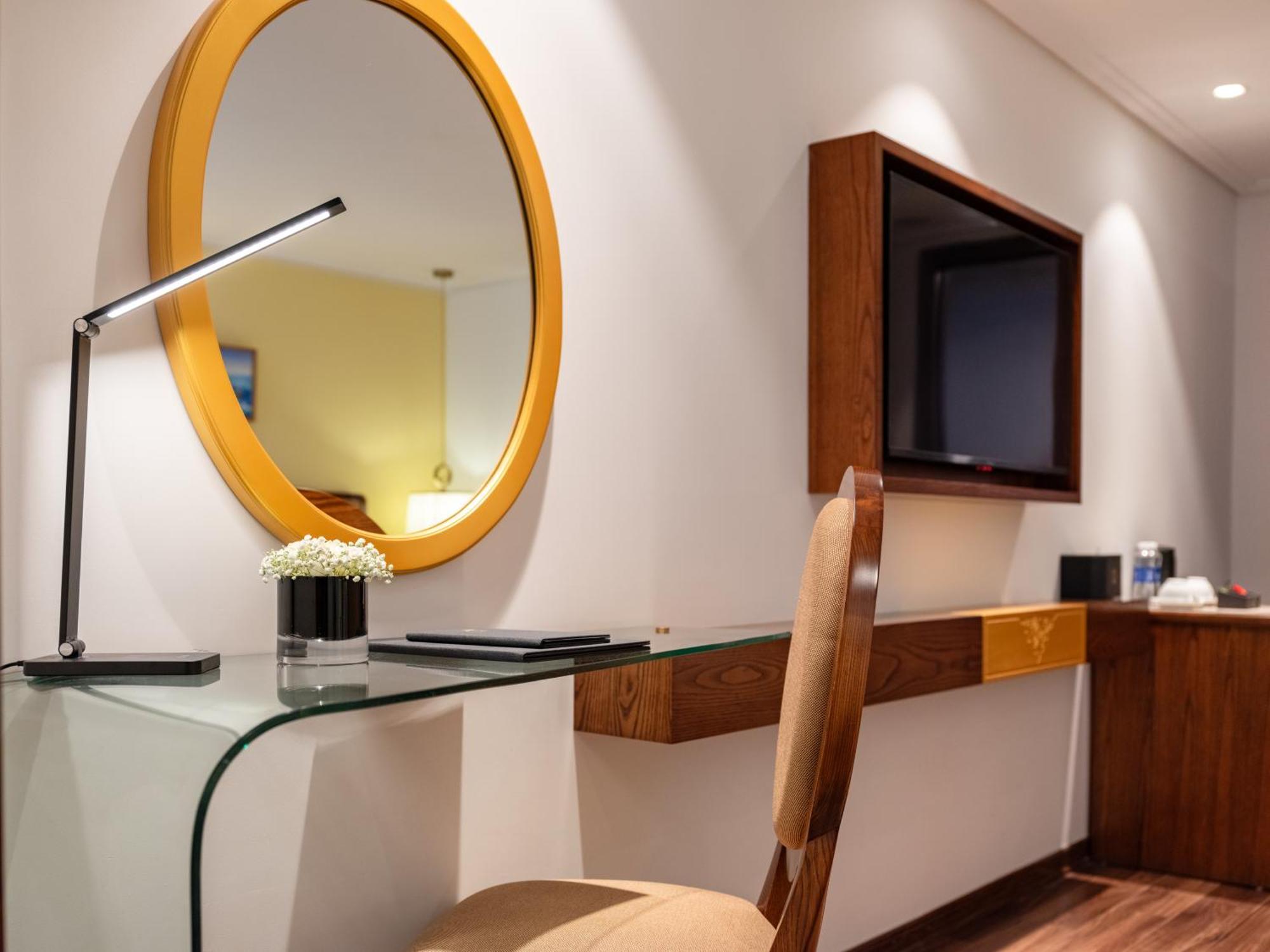 Nesta Hotel & Spa Hanoi Exterior foto